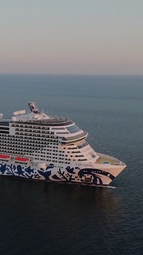 What makes a stay in the MSC Yacht Club unlike other cruise experiences? Check out a few reasons we love our most luxurious area on board. ⬇️💙 Discover the MSC Yacht Club on board MSC Cruises https://bit.ly/3RIJkP1 | MSC Cruises