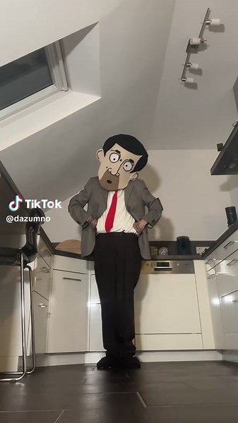 Mr. Bean Costume Dance Vibes: Join the Fun!