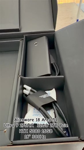 🍭Alienware 18 Area 51 GAMING - CPU : Intel Core Ultra 9 275HX (24C/24T) - RAM : 32GB DDR5 - Storage : 2TB M.2 PCIe 4.0 - Display : 18" (2560x1600) 300Hz - GPU : NVIDIA RTX 5080 16GB GDDR7 - Keyboard : Per-key AlienFX RGB lighting - OS : Windows 11 License - Color : LIQUID TEAL | 6-Cell Battery, 96 Whr ------------------------ - Free : ROG BP4701 Gaming Backpack - Free : ALIENWARE AW558 , Pad ---------------------------- 🛒ធ្វើការបញ្ជាទិញ | 🛺 ដឹកជញ្ជូនគ្រប់ខេត្តក្រុង ---------------------------