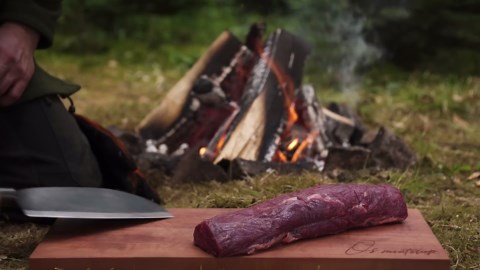 The Ultimate Fire-Grilled Beef Fillet on Salt Plank