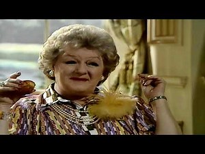 Simon and the Witch - Series 1 - Episode 4 - [HQ]