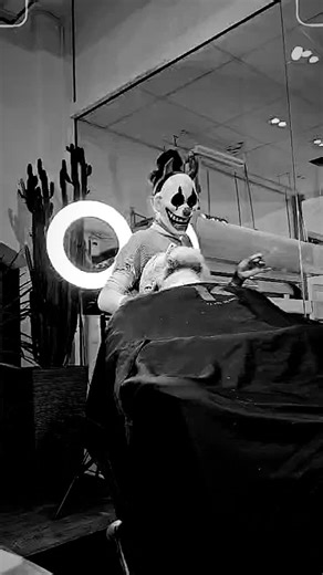 Akta er för vår barberare Aurora 🥷🏿 @noberu_official @queeings.official #frisöruppsalacentrum #frisöruppsala #frisöruppsalacentrum #barberareuppsala | Queeings