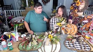 Get ready to craft the cutest fall décor — grapevine pumpkins that are rustic, charming, and totally doable! Whether you're sprucing up your porch or getting inventory ready for craft shows, these DIY pumpkins are the perfect seasonal project. Join Coaches Meghan and Jordan as they guide you step-by-step through this festive tutorial — you’ll leave with a fall favorite you’ll love! Who's watching?! | DecoExchange