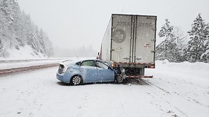 Oregon state, Portland police report significant increase in crashes over holiday weekend