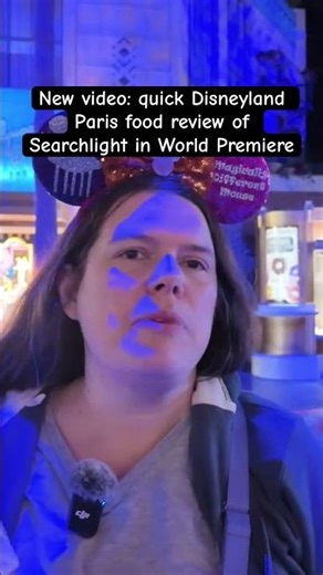 Our latest YouTube video is a quick Disneyland Paris food review of Searchlight in World Premiere