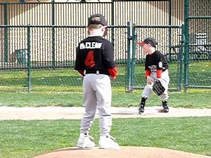 I think Robbie needs to go pee