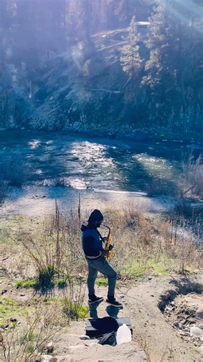 Warming up my new saxophone with some notes 🎷🎷🎷