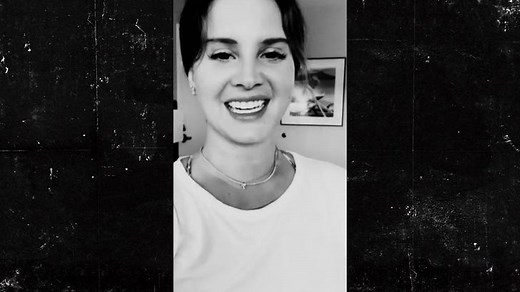 Lana Del Rey Quits Social Media After Many, Many Controversies