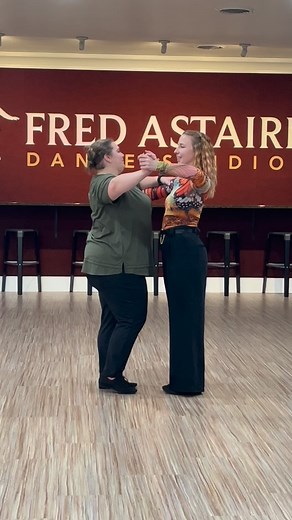 Movement Monday #1. Beginner Foxtrot 🎩 #fredastairestudios #fadsboise #fredastaireboise #salsa #chachacha #weddingdance #fredastaire #dance #latindances #dancing #ballroomdancing #waltz #coupledancing #rumba #dancers #tango #jive #boise #fadsidaho | Fred Astaire Dance Studios Boise