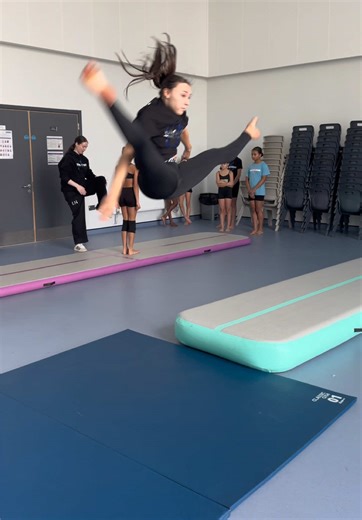 Join Acro Classes Every Saturday in Bromley