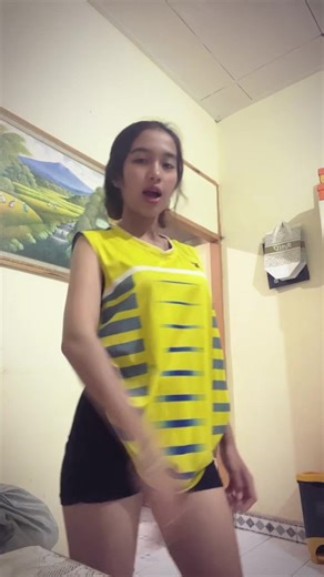 juita (@juita5559)’s videos with original sound - Malhen Audio