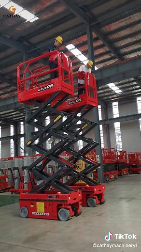 mini mobile scissor lift boom lift #foryou #recoding #working #cathaylift #amazing #machine #cathaylift #scissorlift #boomlift #awp #hot #bigmachine