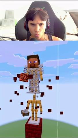 Minecraft armor stand experiment during vertical fall
