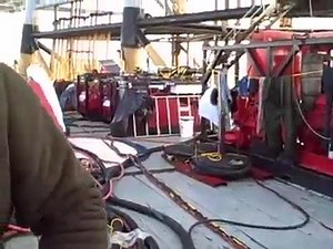 專業潛水作業有時會以 水面減壓(Surface... - 狂人聚落軍規戶外 Madbackpacks