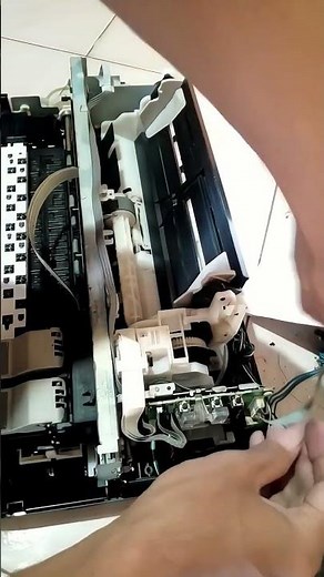 Is your Canon printer jammed The paper won't feed through It's easy to fix it yourself #youtubeshort