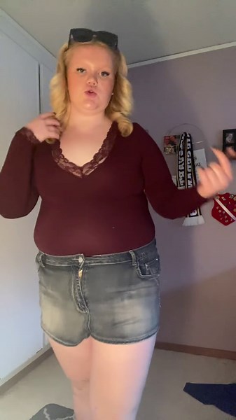 Jeans Short Trends: Summer Style Tips