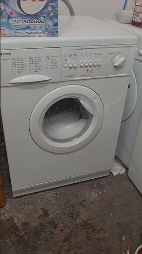 First ever wash since bought 30 years ago. #1990s #indesit #washingmachine #madeinitaly