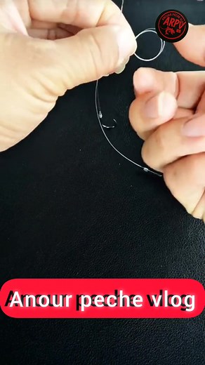 226K views · 1.1K reactions | Want to catch more fish? 樂 In this video, you’ll learn how to tie two hooks on one line in a simple and professional way to double your chances of success — whether fishing from shore or by boat!  Watch carefully and try it on your next fishing trip  | Anouar peche vlog | Facebook