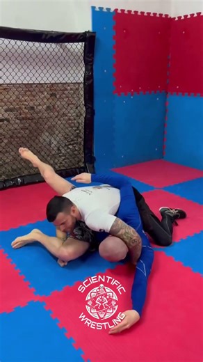 This wrestling move works on everyone #wrestling #technique