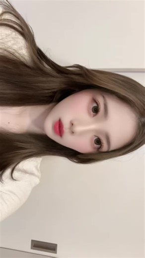 素敵なライブ配信を楽しむ女子たち