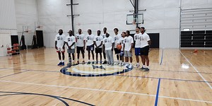 KU alumni team ‘Mass Street’ holds open practice ahead of TBT