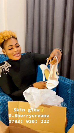 Omulungi mitego unboxing her package 📦 0783030222 watsup skin glow by Sherrycreamz | Sherry Matovu