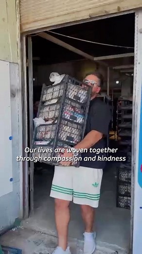 2K views · 149 reactions | #live @matw_project team on the ground in Turkey . Distributing emergency food aid to our brothers and sisters in need 爐 Donate today via clicking the link in the bio or visit matwproject.org | MATW Project | Facebook