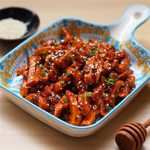 Make Your Own Honey Chilli Potato - A Restaurant Taste At Home!