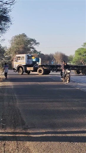 tata tectar trailer 18 wheeler