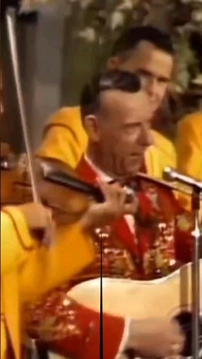 Get moving with Hank Snow's classic hit I'm Moving On. #countrymusic