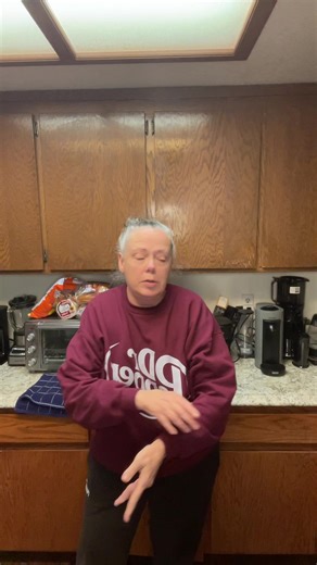 Looking extra fly in my Dr Pepper sweatshirt hahahahhaha. #WordsWithMEMAW #drpepper #drpepperlover