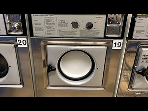 Laundromat day S4 Episode 9 The Wascomat 5th gen washers in action.