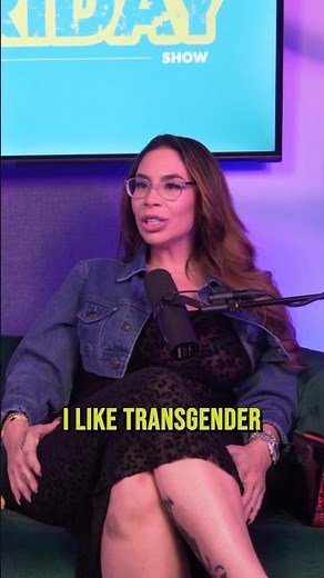 Blah GiGi has a little secret to share 😳