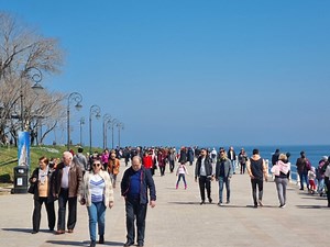 Ministerul Mediului: 2023 este cel mai cald an din istorie pentru România cu o temperatură medie de 12,5 grade / Cel mai călduros Crăciun, cu maxima zilei de 17 grade Celsius