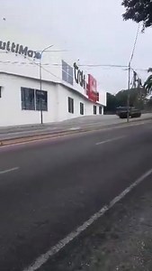 121K views · 3.4K reactions | Salen tanquetas en San Felipe y Yaracuy para amedrentar al pueblo. El madurismo ya esta claro que no tiene poder de defensa contra otro ataque de USA | X Venezuela | Facebook