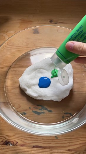 How to Make DIY Slime: A Throwback to 2021