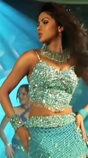 90s music on Instagram: "Pyaar aaya ✨❤️ . . Song Credit 👇 Song - Pyar Aaya Pyar Aaya Film - Plan Singer - Alisha Chinoy, Anand Raj Anand Lyricist - Anand Raj Anand Music Director - Dev Kohli Artist - Sanjay Dutt, Priyanka Chopra . . #90ssongs #bollywoodsongs #nostalgia #90s #oldsongs #explorepage #viral #90smusic #explore #oldisgold #pyaaraaya #plan #sanjaydutt #priyankachopra"