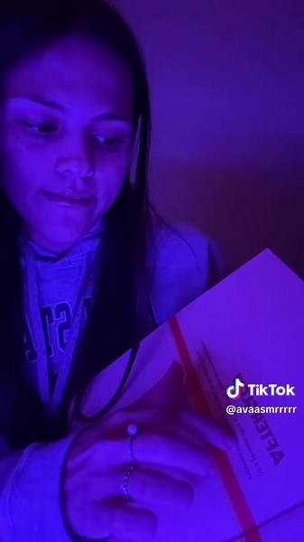 BOOK TRACING ASMRRR!!! #asmrtiktoks #fyp #fypシ゚viral #asmrsounds #asmr #lofi #lofiasmr #foryoupage #paratii #fy
