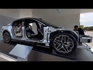 BYD Yangwang U7 Suspension Technology Showcase: Obstacle Avoidance Function