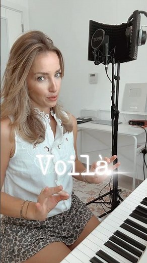 Raw, honest, a little vulnerable just the way I feel it #frenchsong #voix #voila #nataliasarsgard