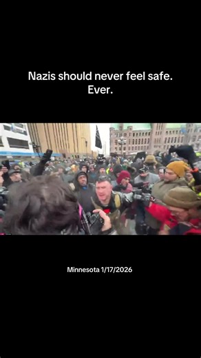 Applause all around 👏🏼