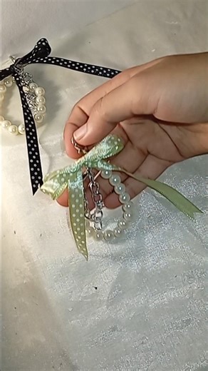 How to make cute ribbon 🎀 keychain #keychain #art #diy