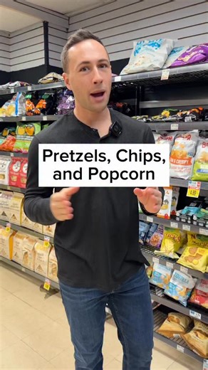 If you’re savory over sweet, this one’s for you 🥨🍿 Here are some of the healthiest pretzels, chips, and popcorn to buy at the grocery store. You don’t need to give up these snacks to be healthy… just choose ones with simpler ingredients and portion them. These are solid options you can actually enjoy 👍 Save this for your next grocery run & share with a fellow salty-snack lover! | Health With Hunter