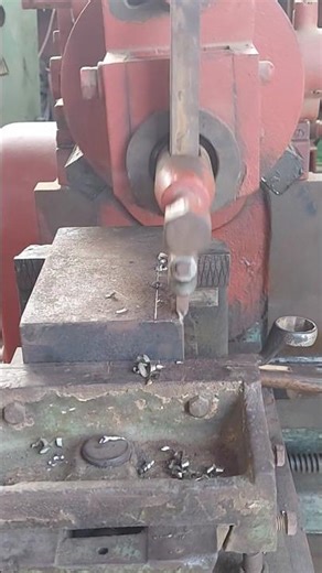 :Shaper Machine Working: Metal Cutting Process Explained #Machining #Workshop #IndustrialEngineering