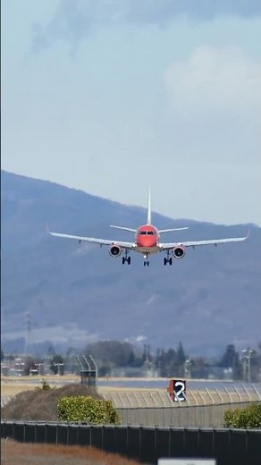 FDA 超危険!! ド迫力!! 横風着陸!! 松本空港