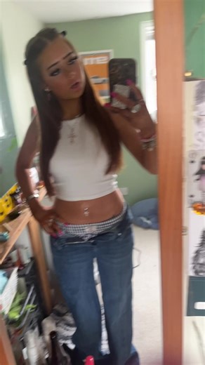 ft my nail in the corner ig