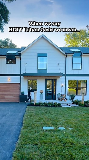 ❗GIVEAWAY ALERT❗ The HGTV Urban Oasis 2024 sweepstakes is now open for entries! The $700K grand prize includes this fully furnished home in Kansas City designed by HGTV star @carmeonhamilton $50,000 cash. 🤑 Click our link in bio or go to hg.tv/urban to enter for your chance to win today! 🙏🏼 No purchase necessary. Ends 11/21/24. See https://hg.tv/uorules for complete rules. | HGTV