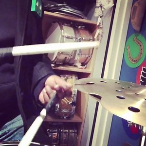 Drumming tip from Ludwig artist Questlove - Less Is More Folks. Master Timing/Meter/Dynamics/Stick Control & TONE before you start over-seasoning your food. Practicing #Afrobeat and the rhythms of #Fela drummer #TonyAllen is CRUCIAL to development. | Ludwig Drums