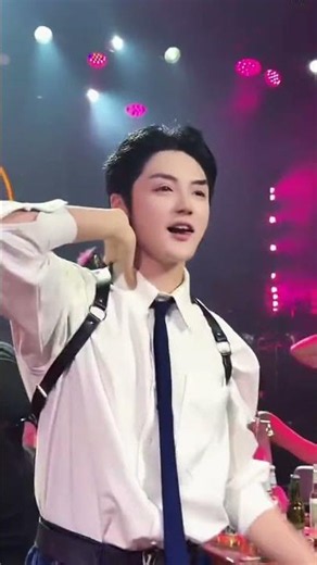 帥到令人屏息！ACE 超酷 Live 現場，這眼神太致命🔥 #ACE #Live #男神