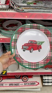141K views · 976 reactions | I like the plates, the round one would make a great tier tray! #dollargeneral #diycrafts #diyhomedecor #diy #diyprojects #diyhome #decorate #decoratewithme #crafting #craftingismytherapy | Creating with Ms Nancy | Facebook